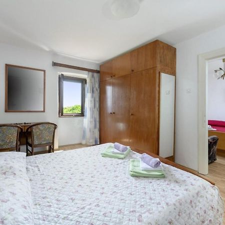 Marina Plomin In Plomin - Haus Fuer 6 Personen Exterior foto