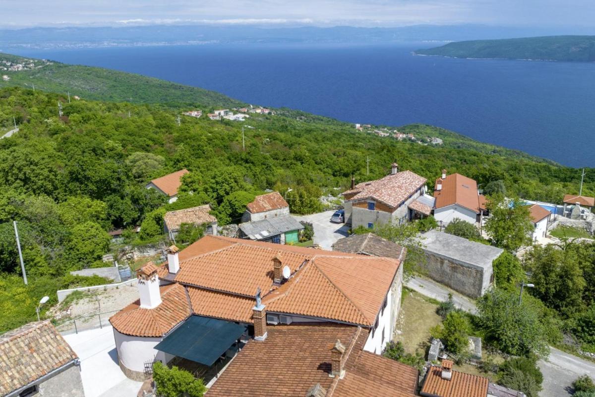Marina Plomin In Plomin - Haus Fuer 6 Personen Exterior foto