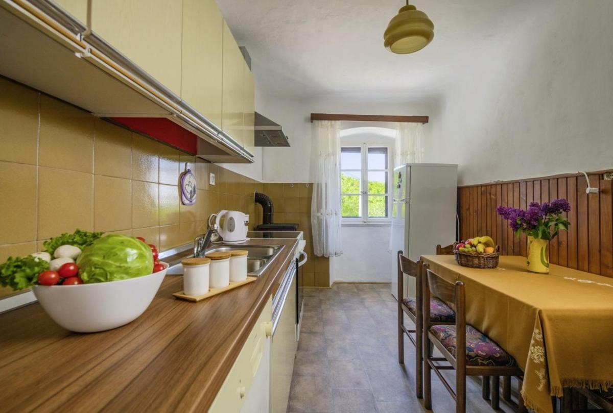 Marina Plomin In Plomin - Haus Fuer 6 Personen Exterior foto